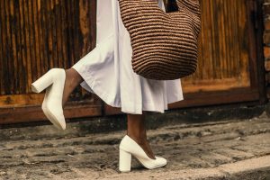 shoe choices for midi skirt